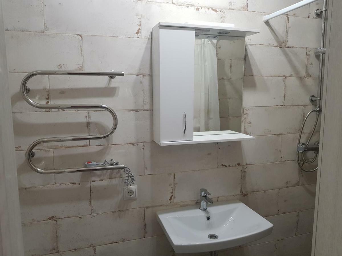 Silver Star Apartment 40M Ужгород Екстер'єр фото