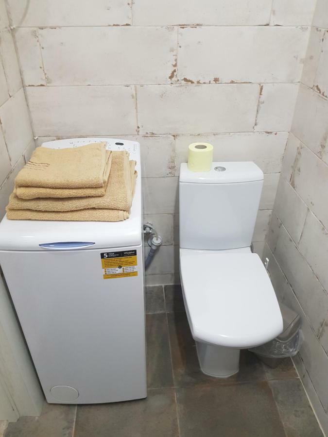 Silver Star Apartment 40M Ужгород Екстер'єр фото
